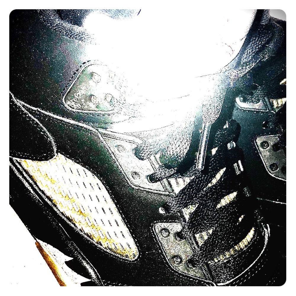 Retro Jordan 5 black metallic silver